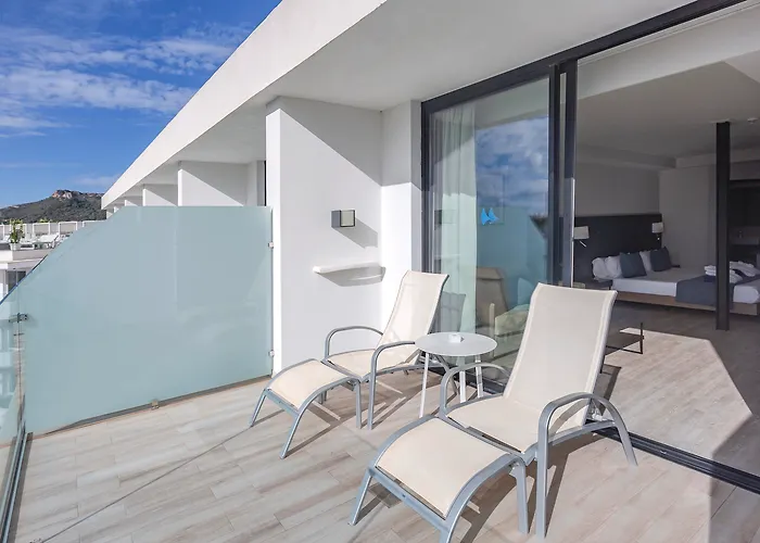 Marins - Adults Only 4*