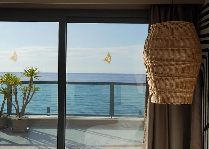 Marins - Adults Only 4*