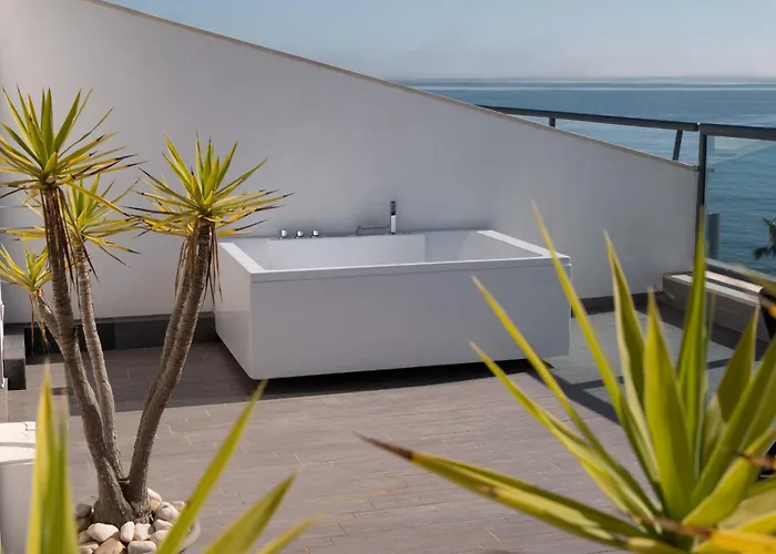 Marins - Adults Only